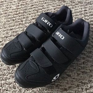 Giro spin shoes with clips